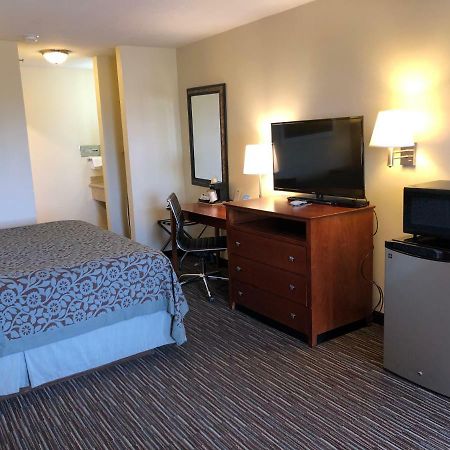 Days Inn By Wyndham Rio Rancho Buitenkant foto